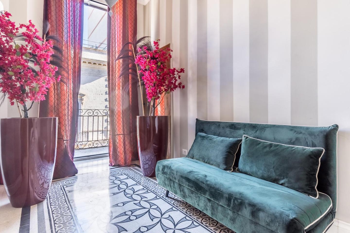 Vittorio'S Luxury Bed & Breakfast Bari Bagian luar foto